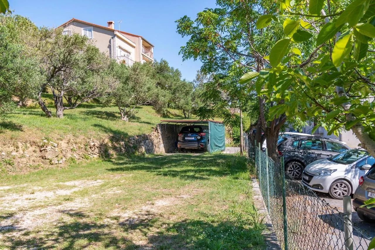 Apartments With A Parking Space Rab - 14120 Palit Croatia