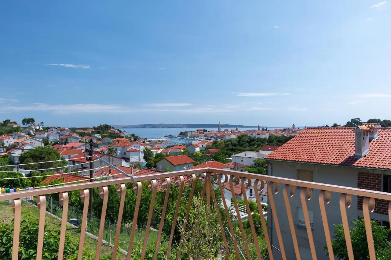 Apartments With A Parking Space Rab - 14120 Palit