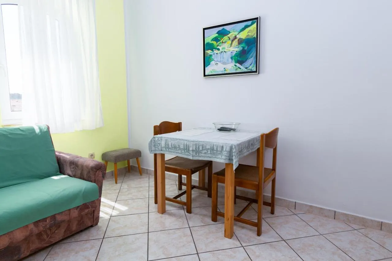 Apartments With A Parking Space Rab - 14120 Palit
