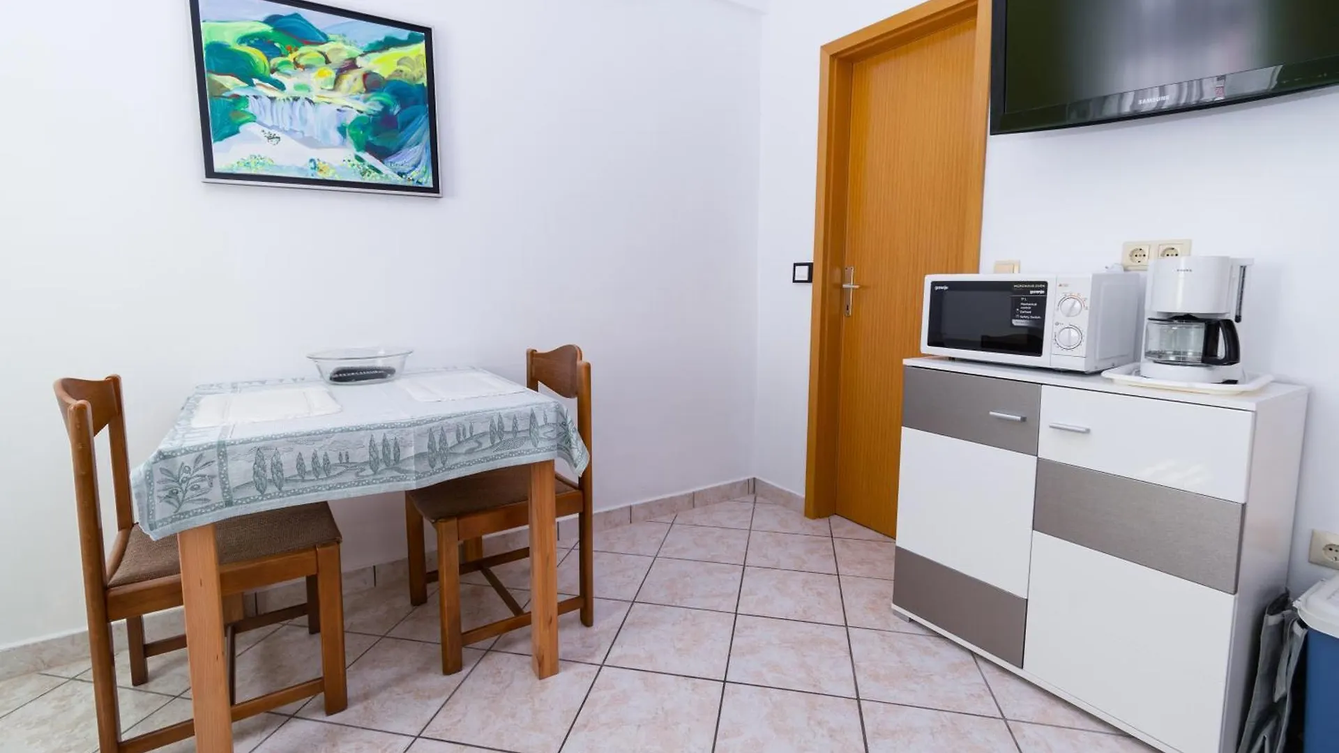 Apartments With A Parking Space Rab - 14120 Palit